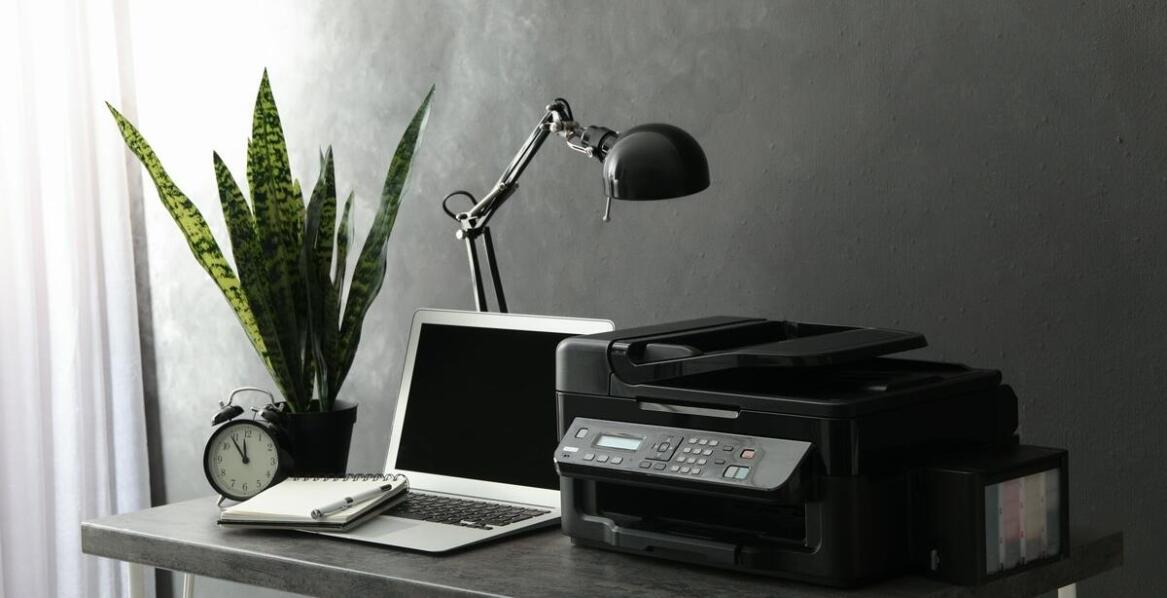 Jakie są zalety korzystania z oryginalnych części zamiennych w serwisie drukarek?