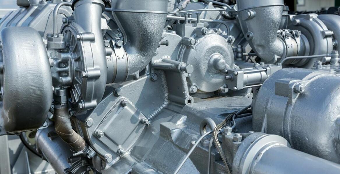 Części do autobusu – co warto wiedzieć przed zakupem?