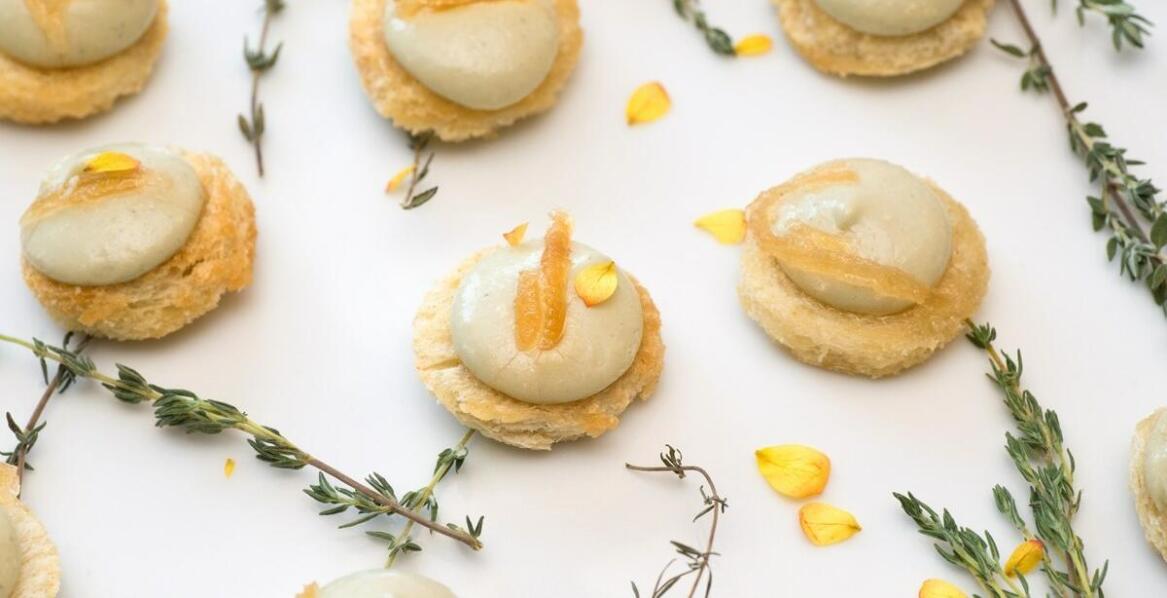 Jak serwować ser włoski pecorino na przyjęciach?