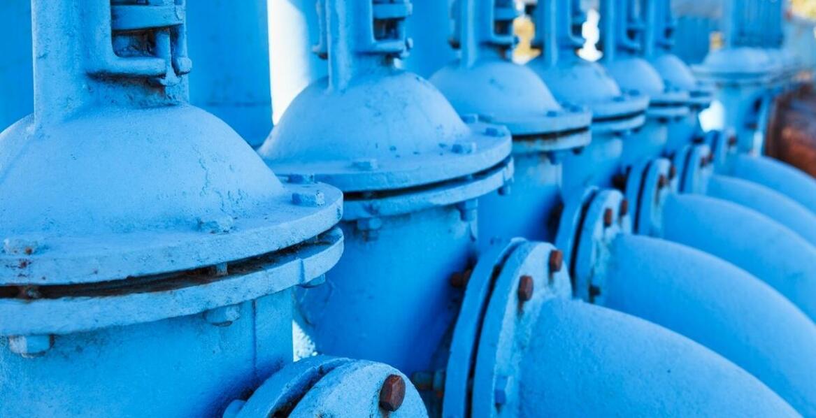 Rury żeliwne kielichowe a ich odporność na korozję – co warto wiedzieć?