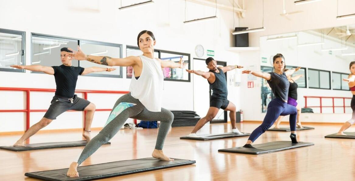 Stretching w Wrocławiu – idealny sposób na walkę ze stresem i napięciem mięśniowym