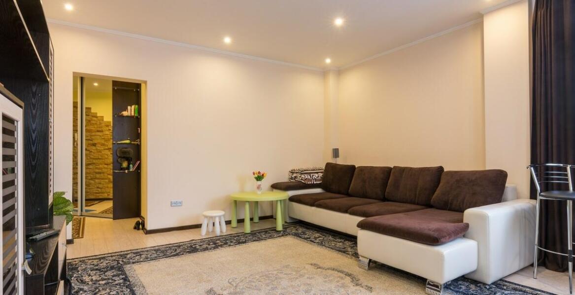 Wsparcie dla osób uzależnionych: jak terapeuta behawioralny prowadzi proces leczenia?