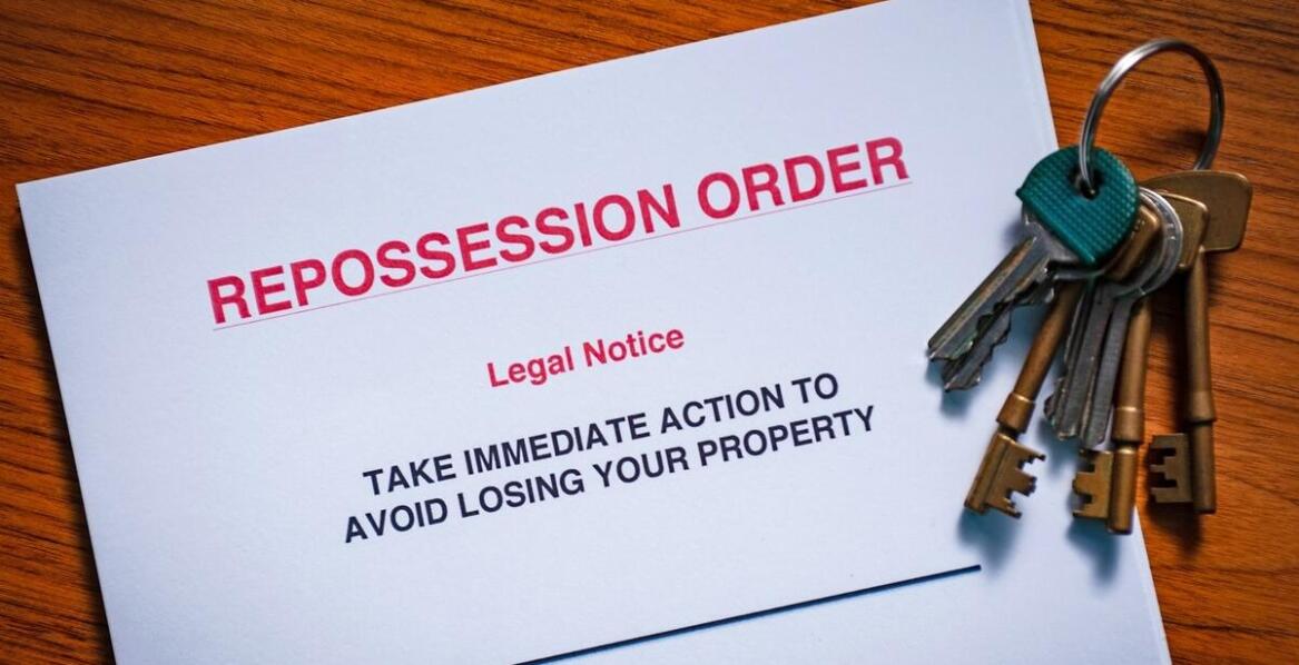 Jakie są obowiązki informacyjne przy odpłatnym zbyciu nieruchomości?