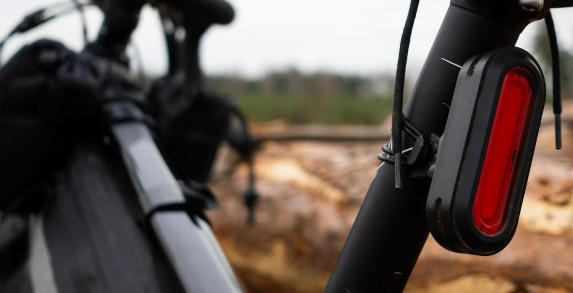 Jakie akcesoria do jednośladów warto mieć na wyposażeniu?