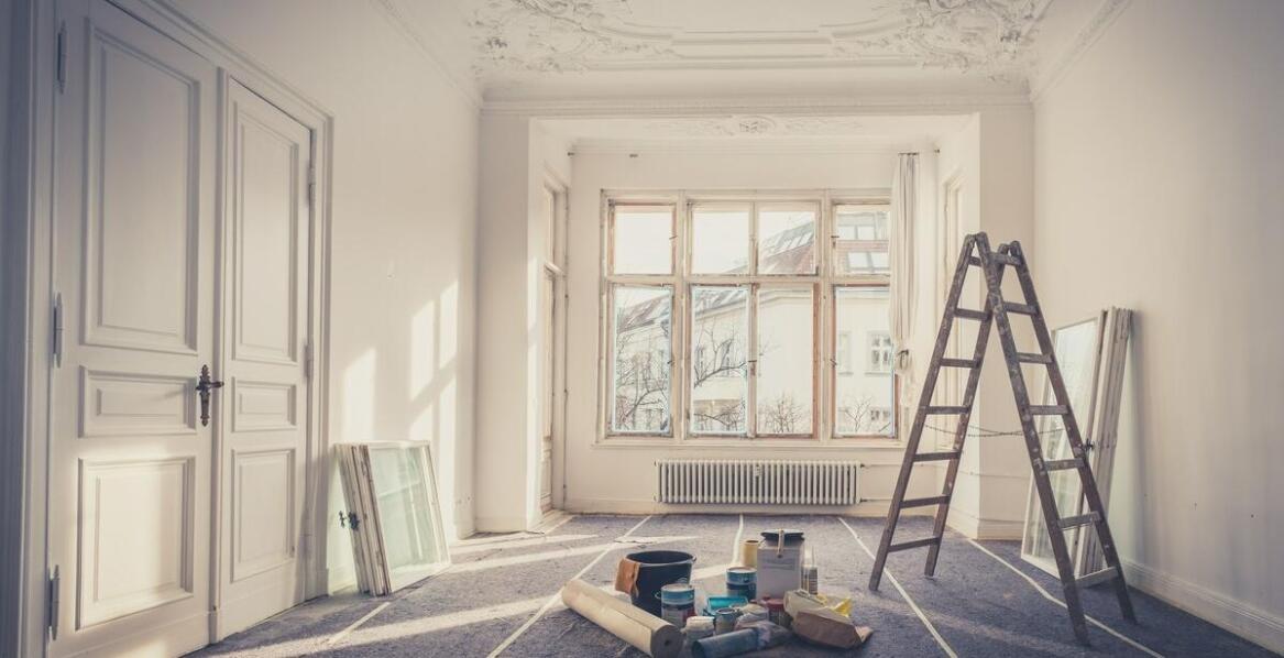 Kredyt hipoteczny a remont mieszkania – jak sfinansować modernizację?