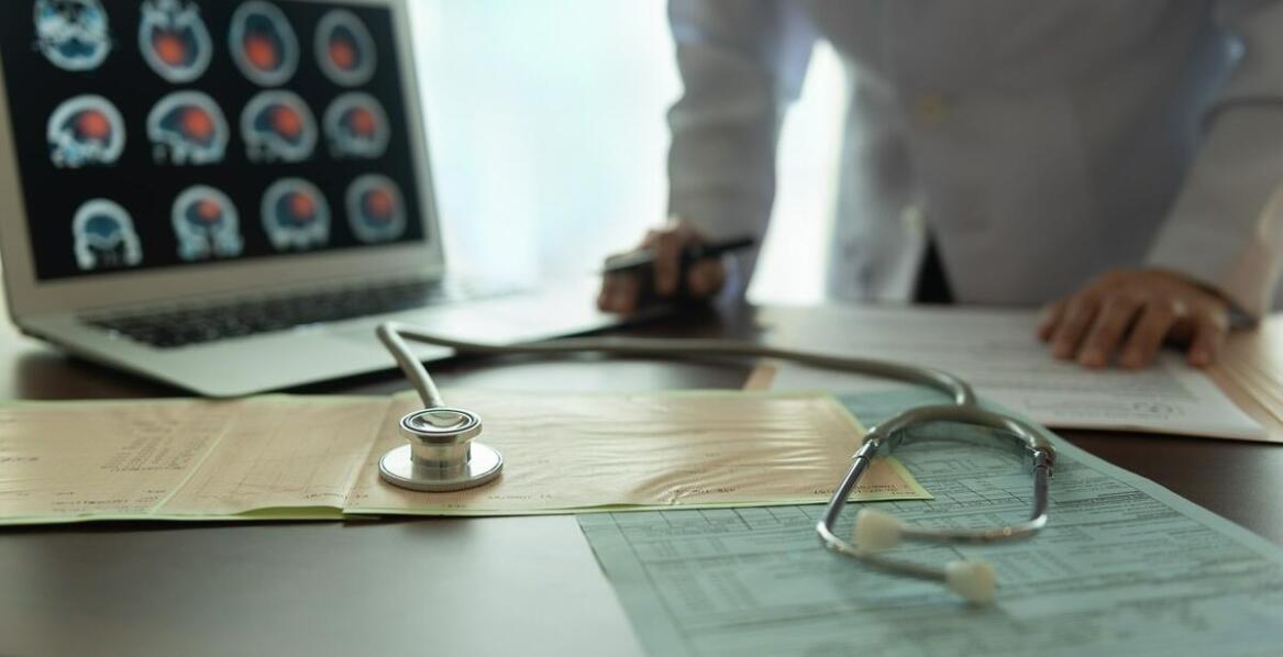 Dlaczego warto regularnie kontrolować stan zdrowia układu pokarmowego?