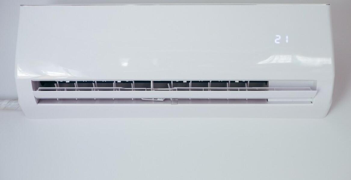 Wybór klimatyzatora – jak dostosować go do specyfiki budynku?