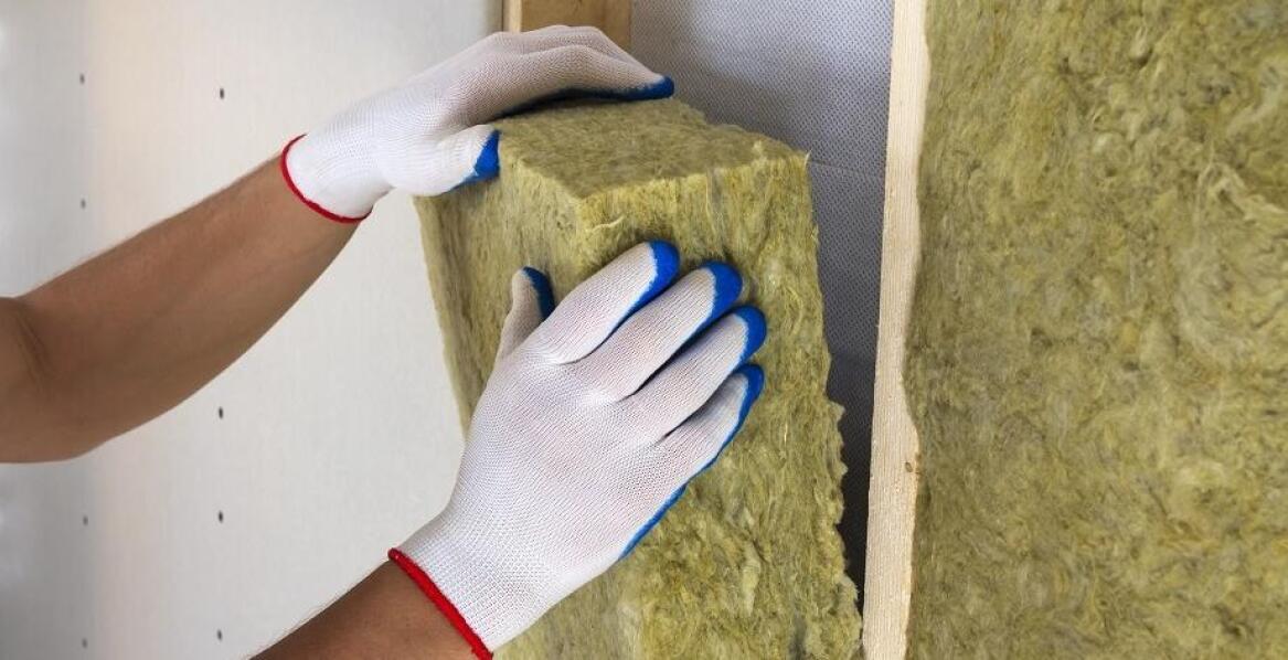 Tanie docieplanie w Żorach – Wybór najlepszych materiałów izolacyjnych