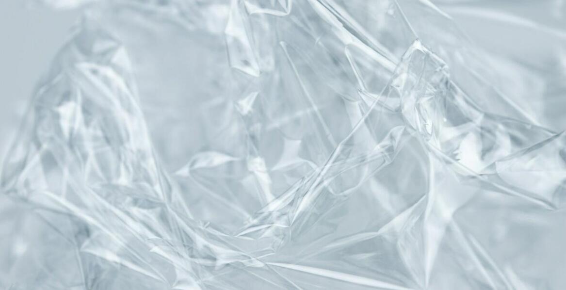 Opakowania foliowe w branży medycznej – co warto wiedzieć?