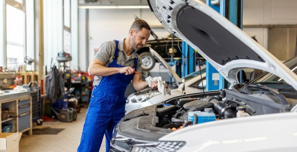 Dlaczego warto postawić na serwis posprzedażowy dla mercedes truck stryków?