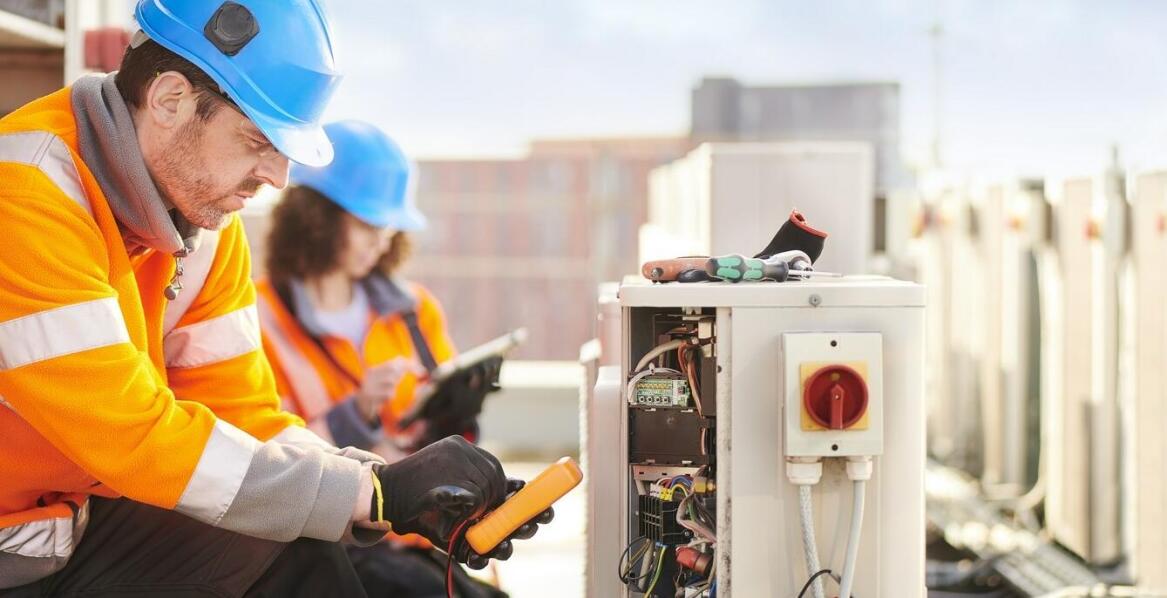 Przemysłowe pompy ciepła w kontekście audytów energetycznych – co warto wiedzieć?