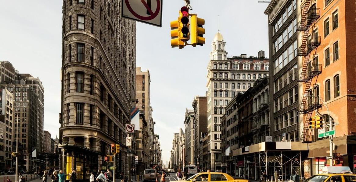 Zastosowanie separatorów drogowych betonowych w projektach infrastrukturalnych