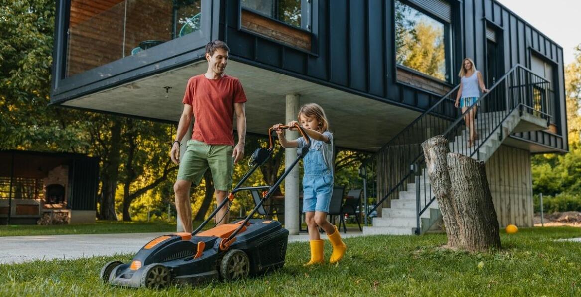 Jakie funkcje bezpieczeństwa oferują roboty koszące Husqvarna?