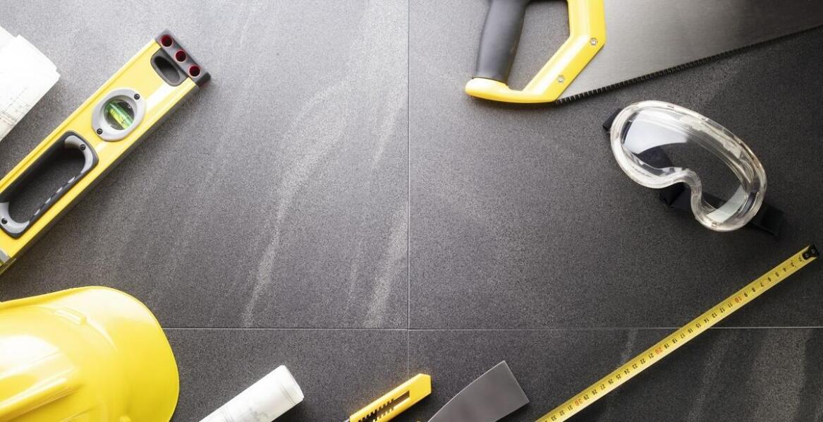 Jakie są różnice w wadze m2 różnych rodzajów blach dachowych?