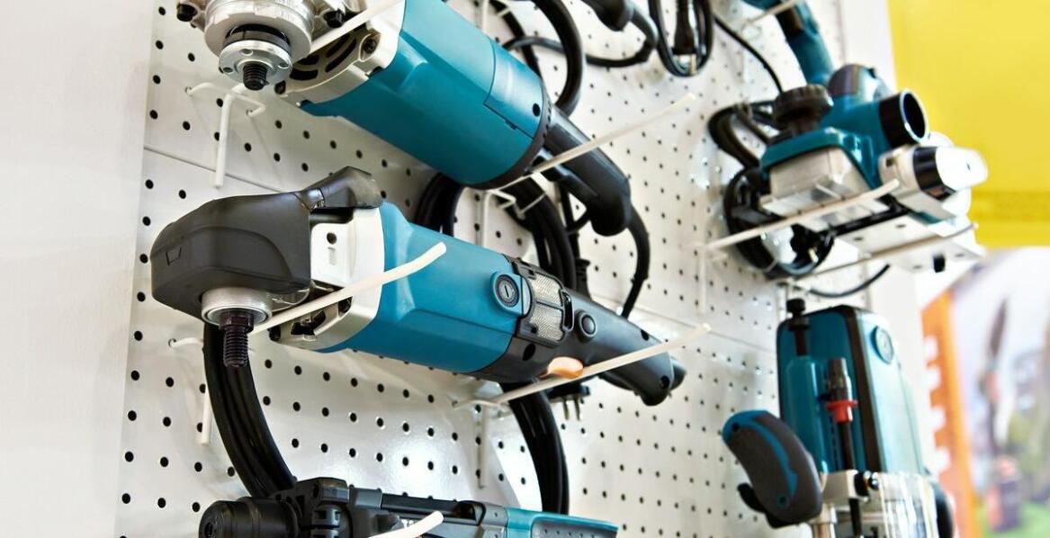 Wypożyczalnia narzędzi w Wyszkowie – co oferujemy naszym klientom?