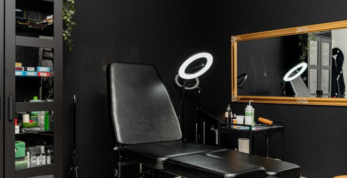 Peniuary kosmetyczne w obiektach SPA – klucz do relaksu i komfortu gości