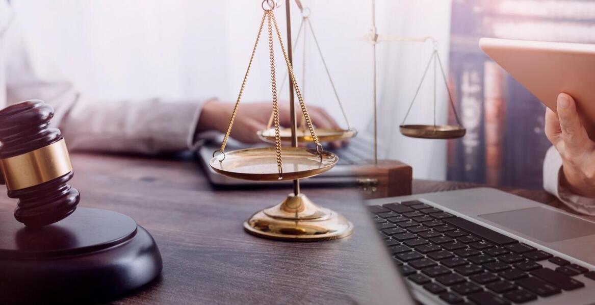 Jak radca prawny Malbork wspiera klientów w sprawach administracyjnych?