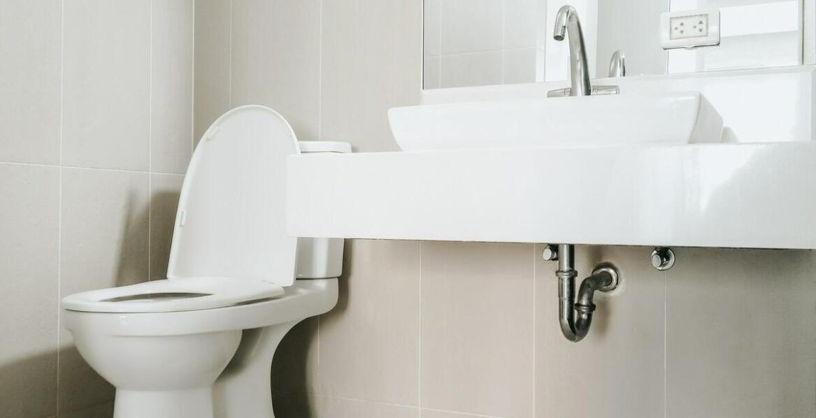 Zalety toalet myjących z funkcją bidetu