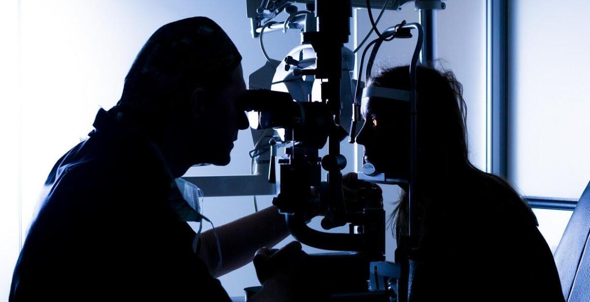 Jak interpretować wyniki badania OCT?