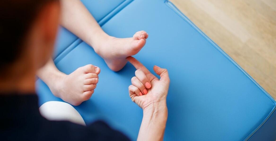 Kiedy warto udać się z dzieckiem do osteopaty?