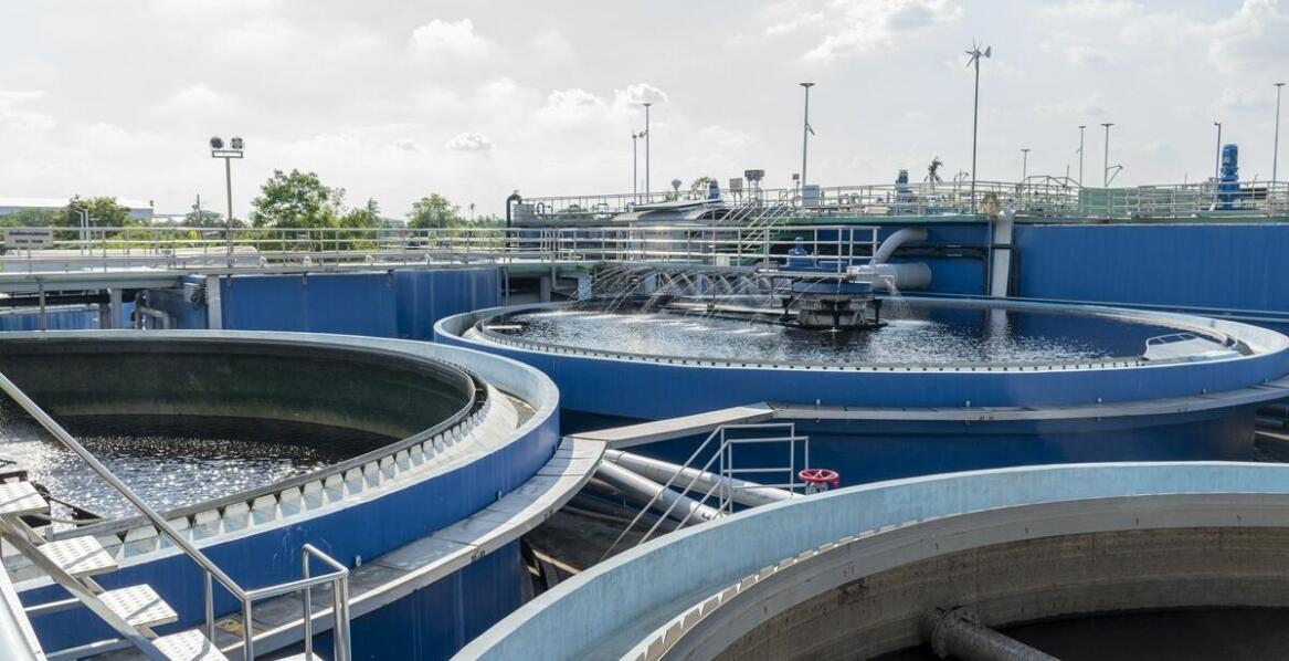 Poradnik zakupu: na co zwrócić uwagę przy wyborze separatora substancji ropopochodnych?