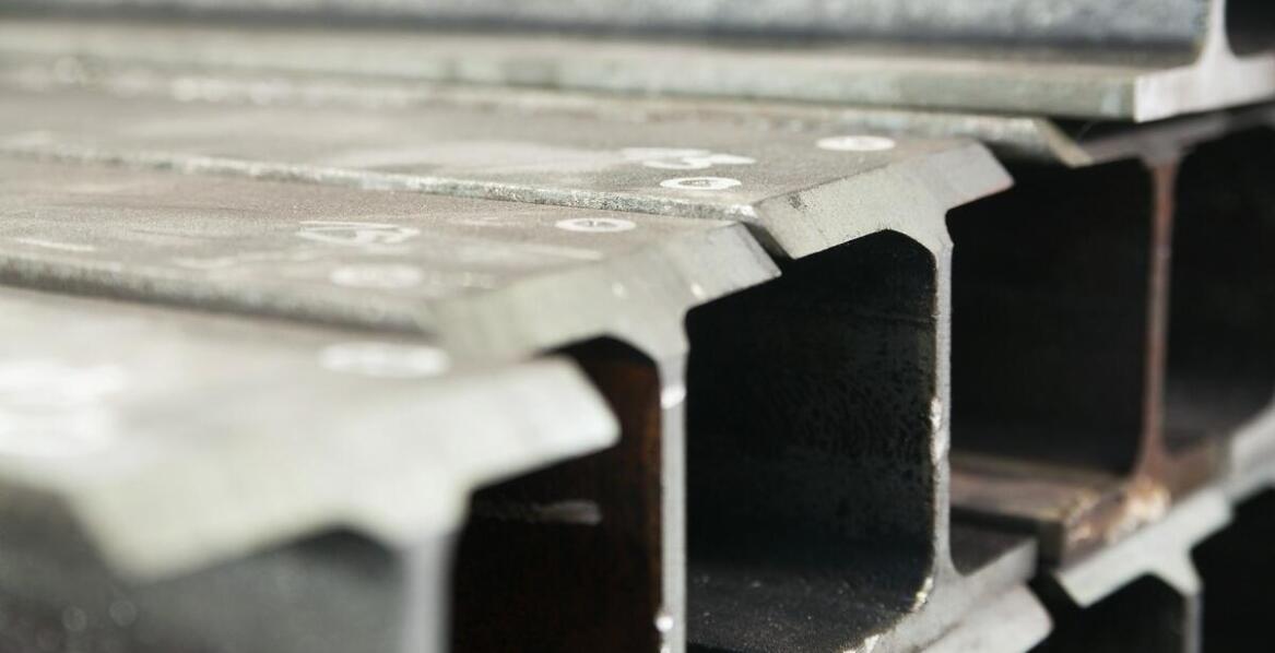 Dlaczego stabilność drewna KVH jest kluczowa w budownictwie drewnianym?