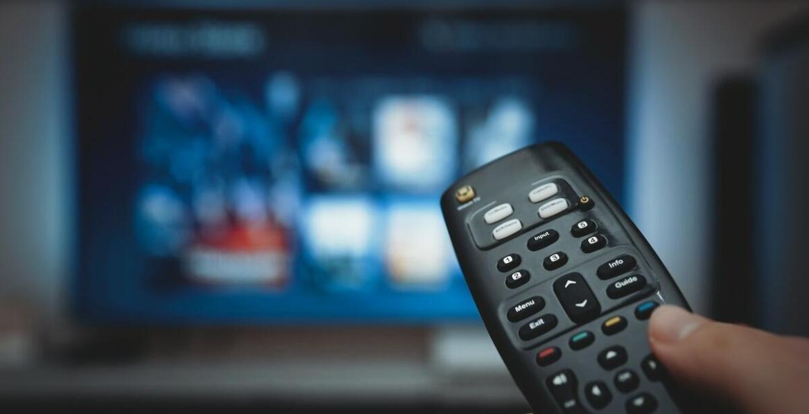 Piloty do telewizorów – jakie innowacje czekają nas w przyszłości?