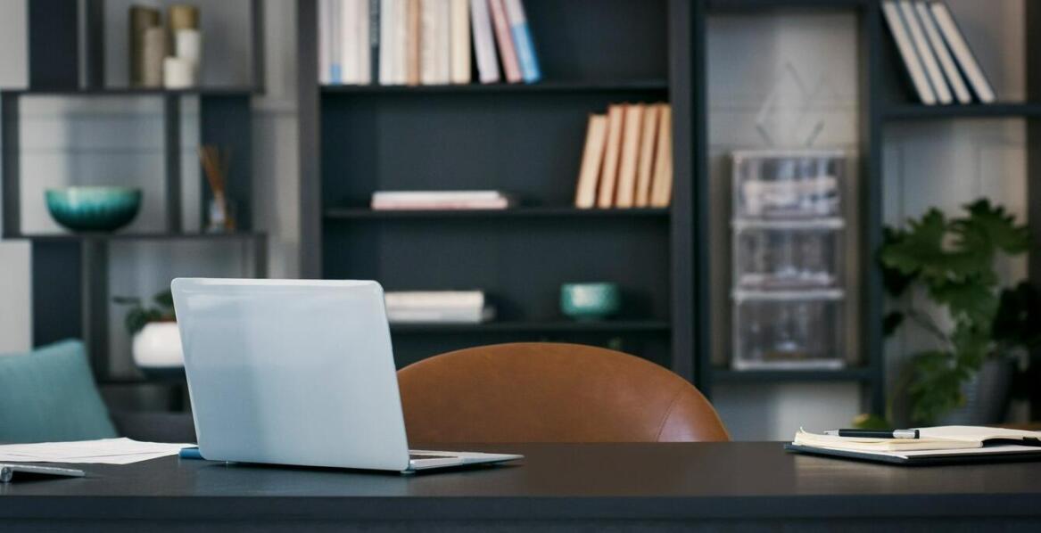 Skórzane teczki na dokumenty – połączenie elegancji i funkcjonalności