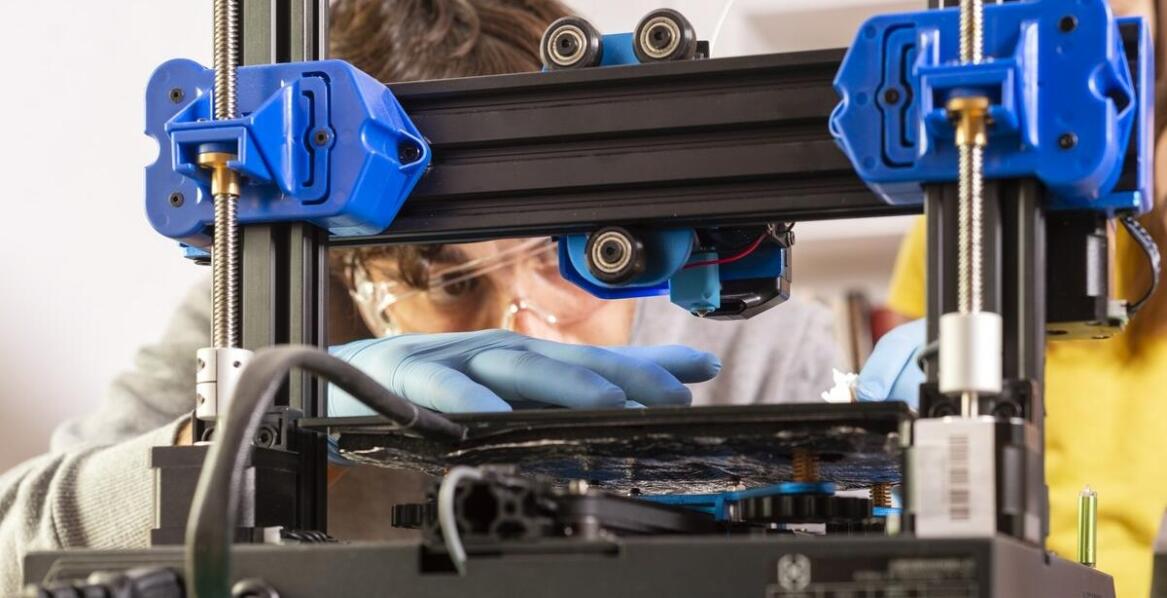 Rola druku 3D z włókna węglowego w tworzeniu lekkich konstrukcji