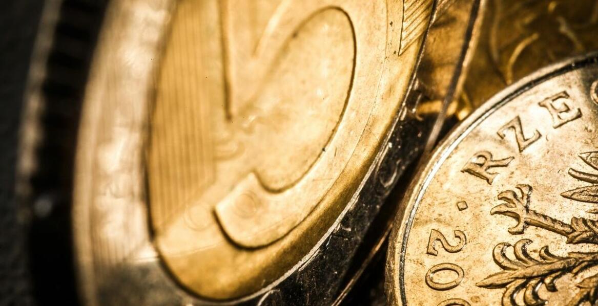 Jakie są korzyści z korzystania z kantoru dla inwestorów?