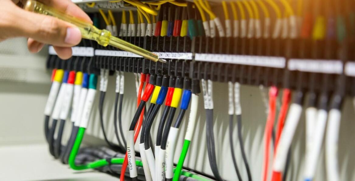 Jakie pytania zadać przed rozpoczęciem modernizacji instalacji elektrycznej?