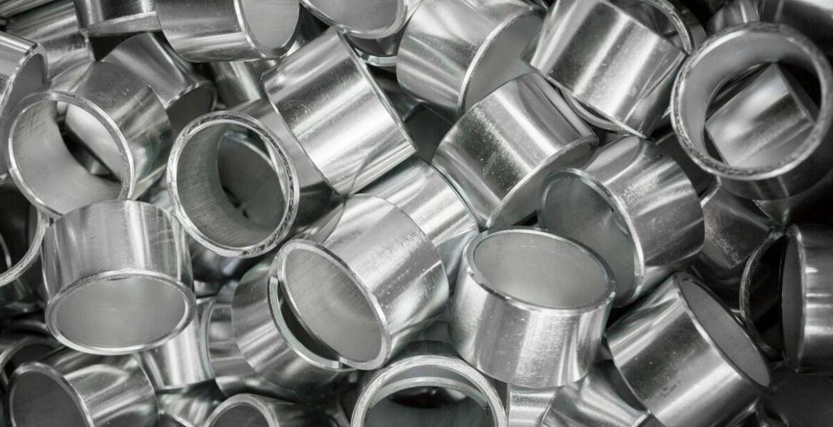 Kluczowe aspekty wyboru tulei ślizgowych na wymiar dla pojazdów szynowych