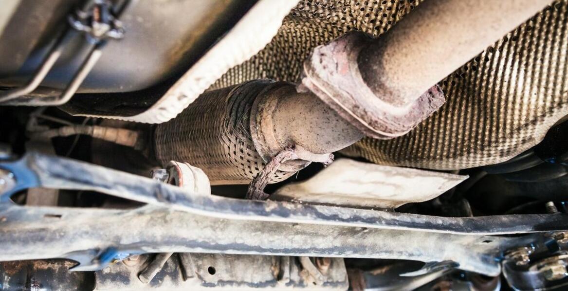 Jak dobrać odpowiedni katalizator do toyota avensis?