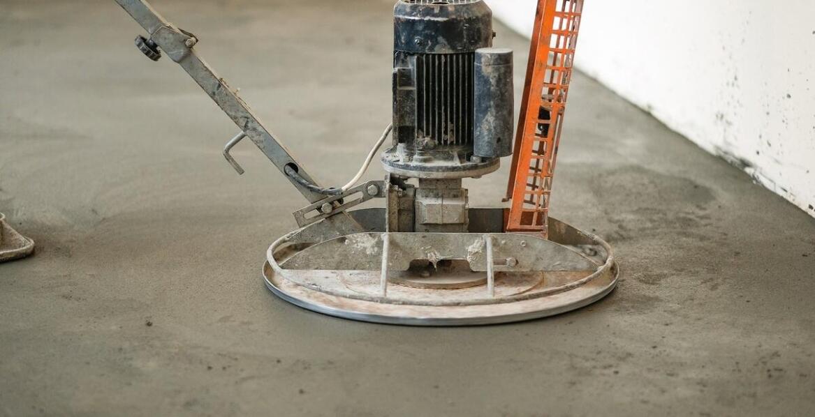 Jakie są kluczowe cechy wytrzymałościowe wylewek anhydrytowych?