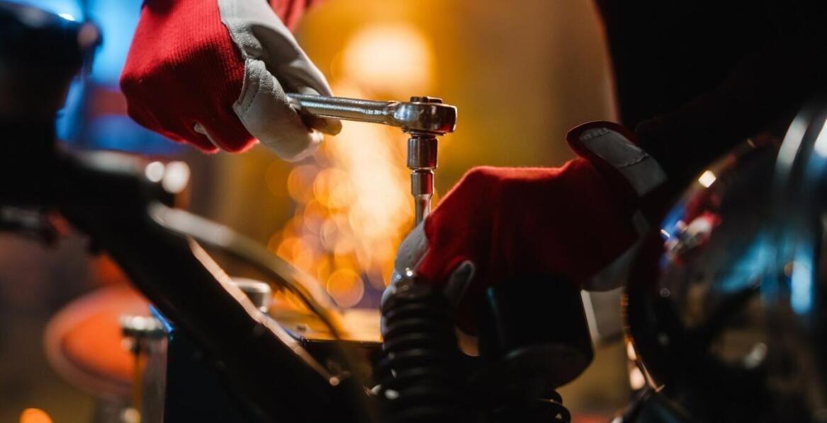 Jakie usługi serwisowe oferuje profesjonalny warsztat motoryzacyjny?