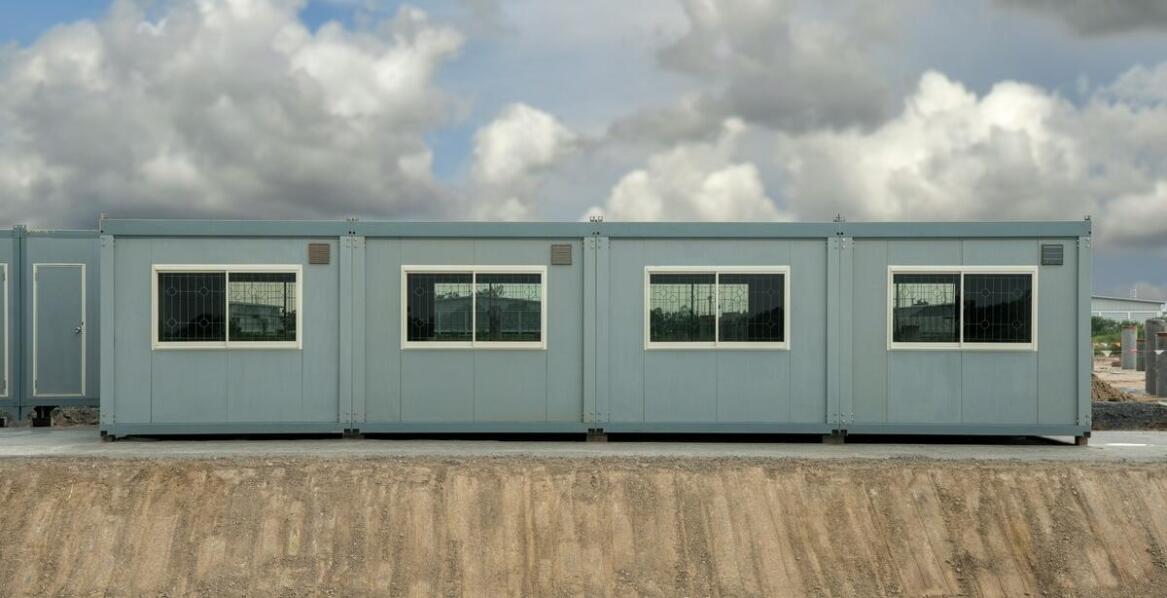 Kontenery morskie jako schronienia awaryjne – potencjalne zastosowania