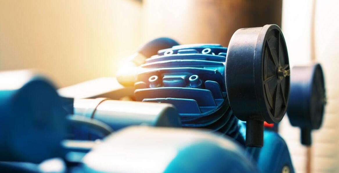 Dlaczego warto inwestować w silniki elektryczne 0,5kW dla małych urządzeń przemysłowych?