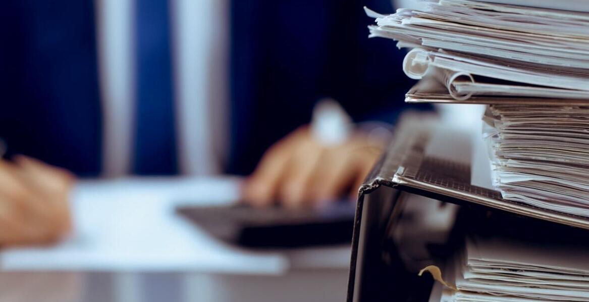 Jak oszacować koszty związane z rejestracją spółki w KRS?