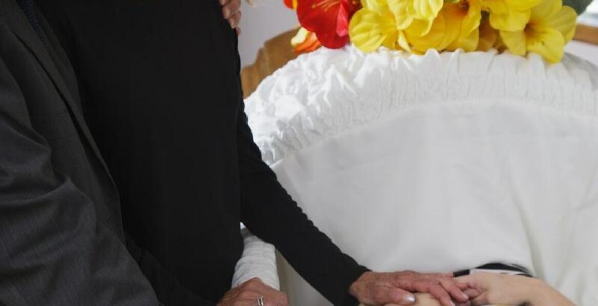 Jak zorganizować ceremonię pożegnalną przed kremacją we Wrocławiu?