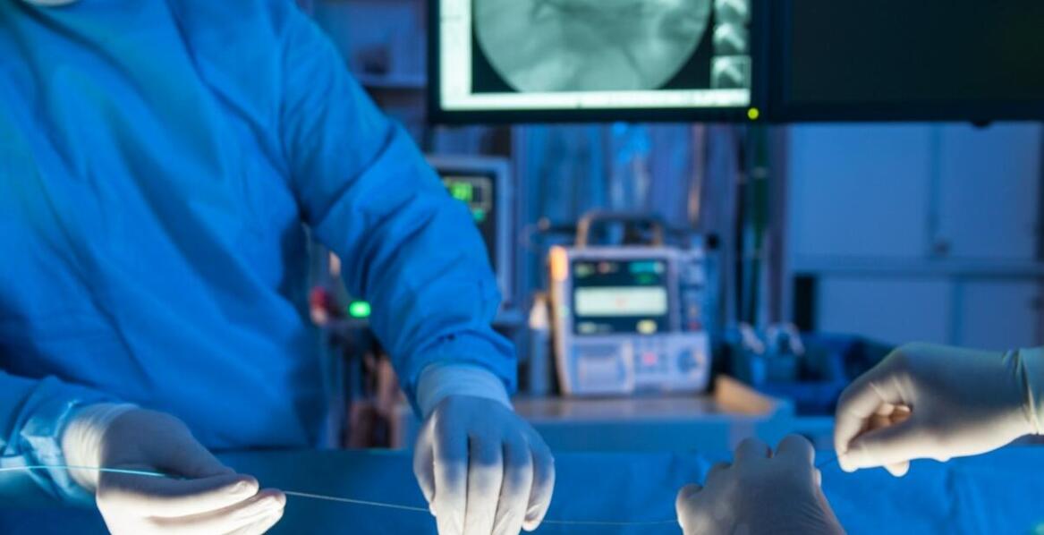 Blokady nerwów obwodowych – skuteczna metoda w walce z przewlekłym bólem