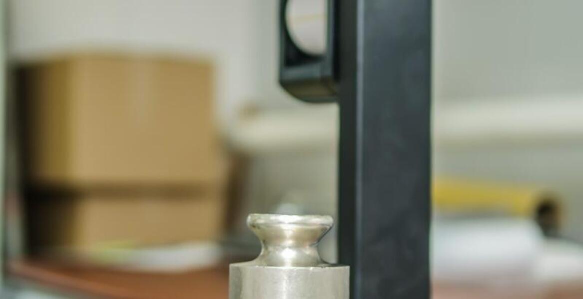 Jakie są najnowsze trendy związane z wykorzystaniem przelicznika wagi aluminium?