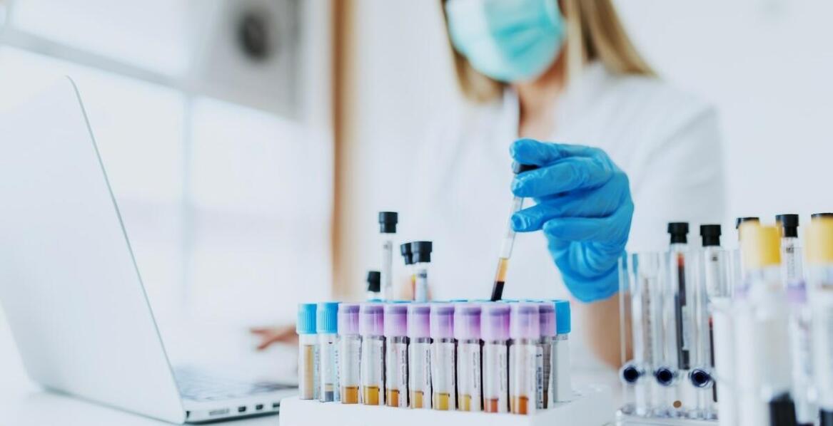 Jakie badania laboratoryjne zleca endokrynolog w Jarocinie?