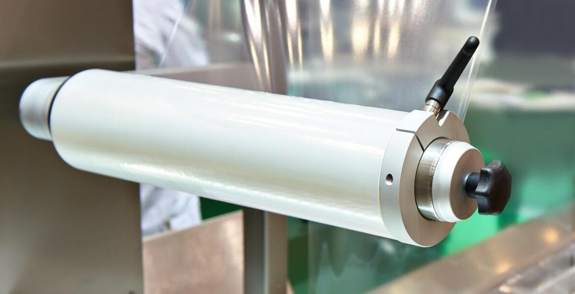 Jak zgrzewarki do folii mogą zwiększyć efektywność pakowania?