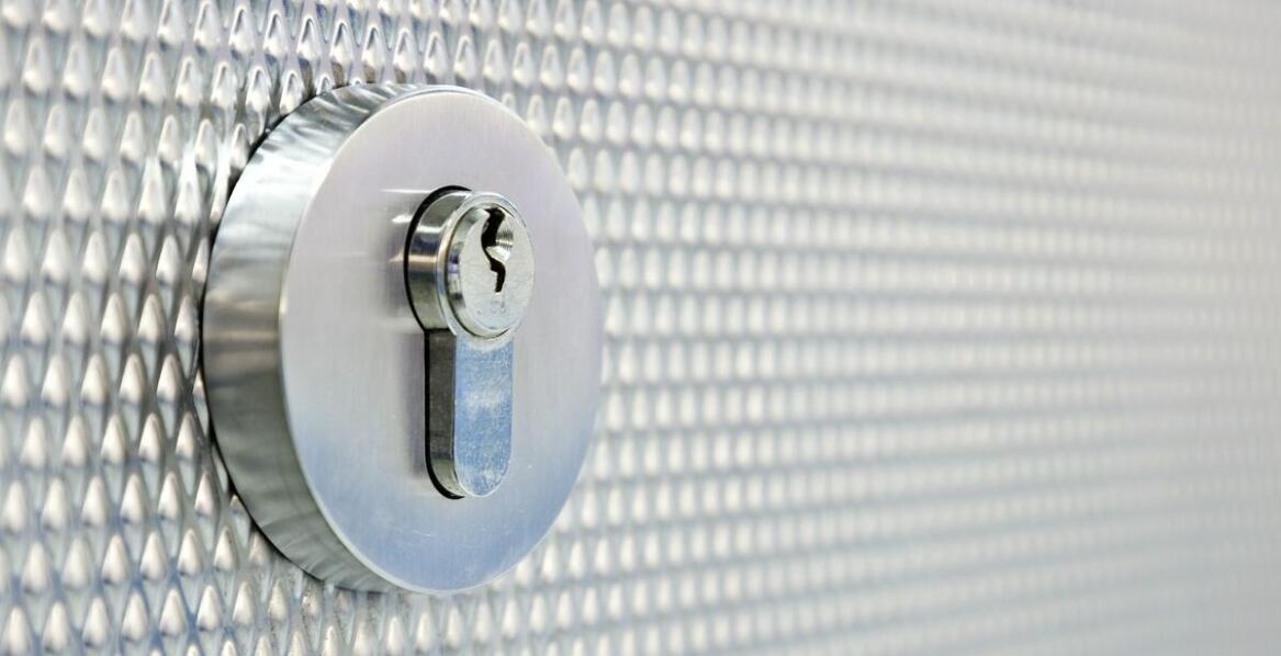 Stal nierdzewna z czego jest – kluczowe informacje dla branży spożywczej