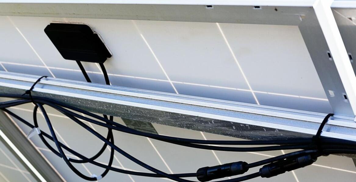 Jak ocynkowanie wpływa na trwałość i wydajność tras kablowych?