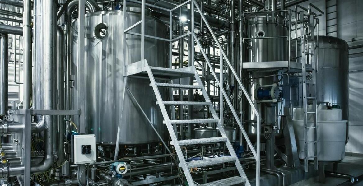 Jak armatura nierdzewna wpływa na procesy aseptyczne w przemyśle?