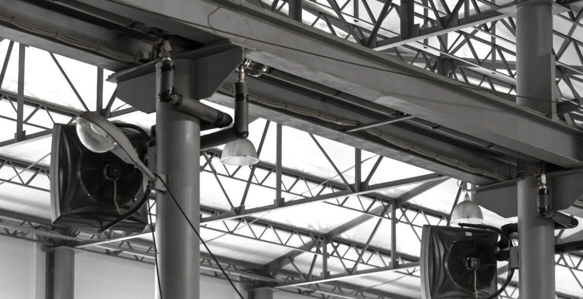 Jakie innowacje technologiczne wprowadzono w wentylatorach bębnowych dwustrumieniowych?