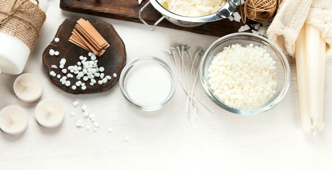 Dlaczego warto wybierać naturalne świece?