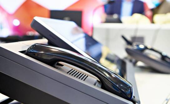 Jak Cisco VoIP wpływa na optymalizację kosztów komunikacji w przedsiębiorstwach?