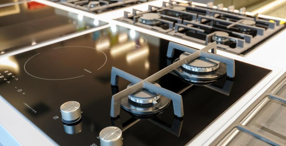 Garnki ze stali nierdzewnej a tradycyjne gotowanie – korzyści i zastosowania